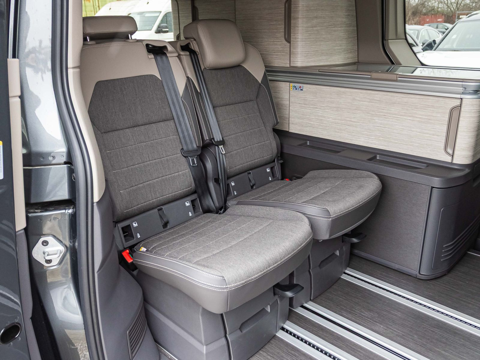 Volkswagen California Ocean 2,0 l TDI | AHK | Head Up | DCC