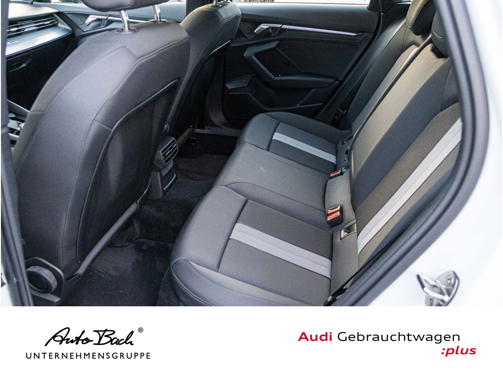 Audi A3 Sportback advanced 30TFSI Stronic LED GRA AHK EPH
