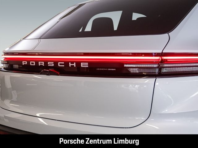 Porsche Macan 4 Abstandstempomat LED-Matrix Panoramadach