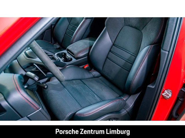 Porsche Cayenne GTS Coupe Hinterachslenkung InnoDrive