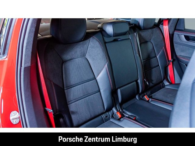 Porsche Cayenne GTS Coupe Hinterachslenkung InnoDrive