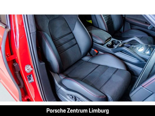 Porsche Cayenne GTS Coupe Hinterachslenkung InnoDrive