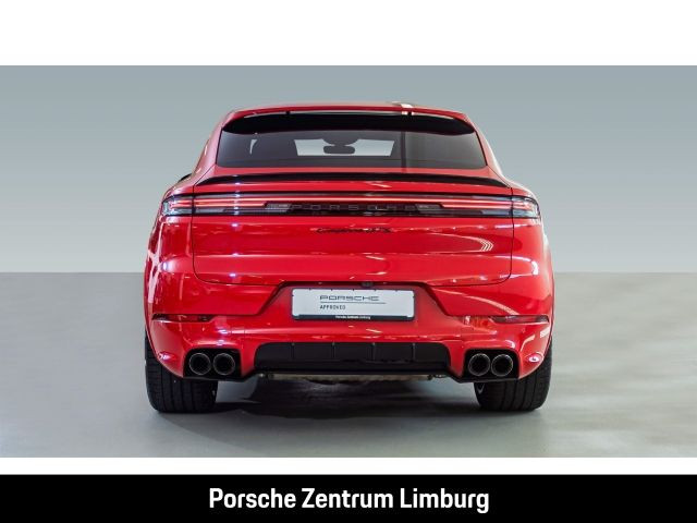 Porsche Cayenne GTS Coupe Hinterachslenkung InnoDrive