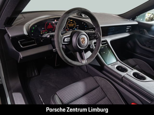 Porsche Taycan InnoDrive LED-Matrix Rückfahrkamera BOSE