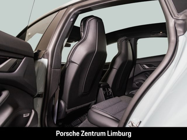 Porsche Taycan InnoDrive LED-Matrix Rückfahrkamera BOSE