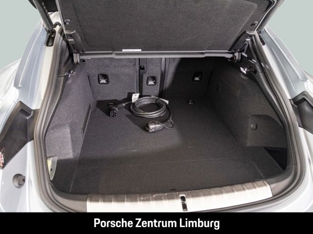 Porsche Taycan Sport Turismo LED-Matrix Abstandstempomat