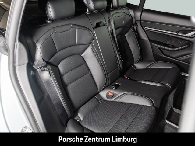 Porsche Taycan Sport Turismo LED-Matrix Abstandstempomat