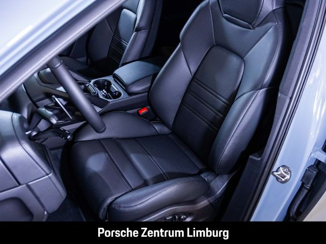 Porsche Cayenne E-Hybrid Coupe Black Edition HA-Lenkung