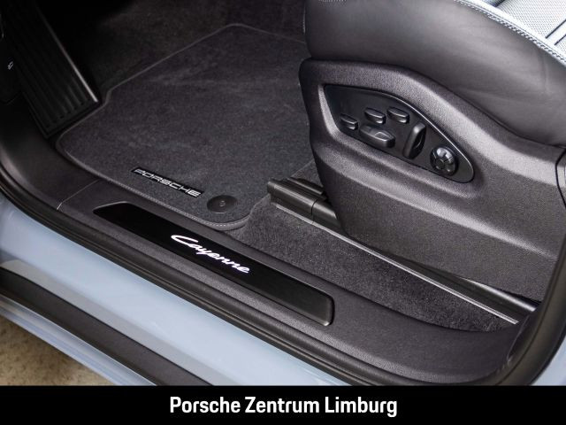 Porsche Cayenne E-Hybrid Coupe Black Edition HA-Lenkung