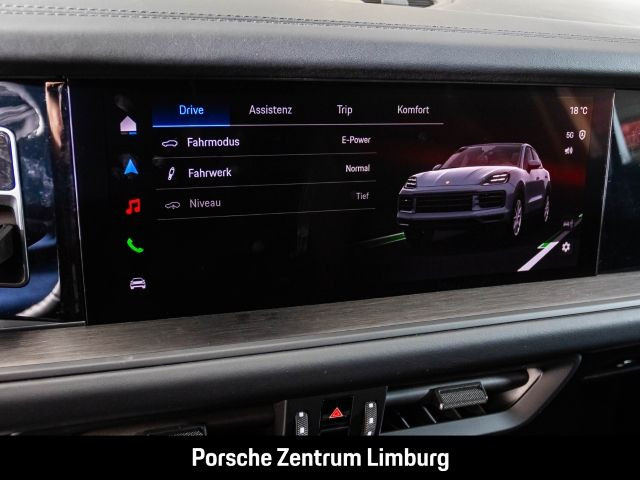Porsche Cayenne E-Hybrid Coupe Black Edition HA-Lenkung