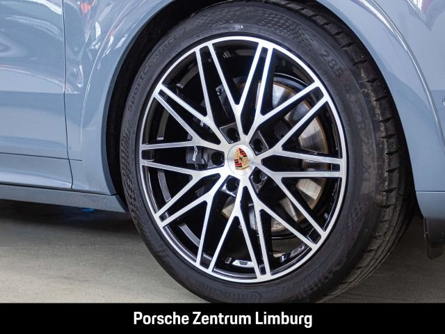 Porsche Cayenne E-Hybrid Coupe Black Edition HA-Lenkung