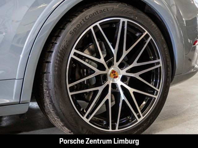 Porsche Cayenne E-Hybrid Coupe Black Edition HA-Lenkung