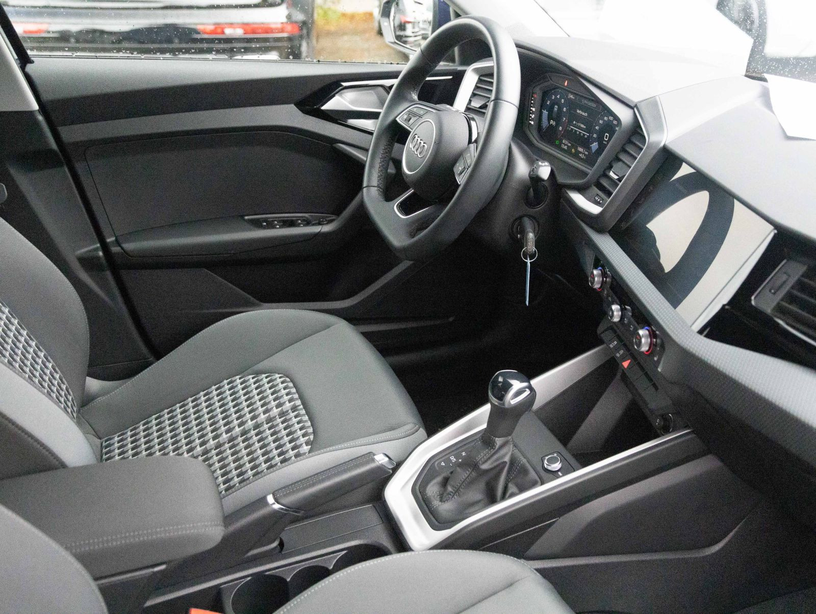 Audi A1 allstreet 30TFSI Stronic Sitzhzg GRA EPH DAB Klimaautomatik