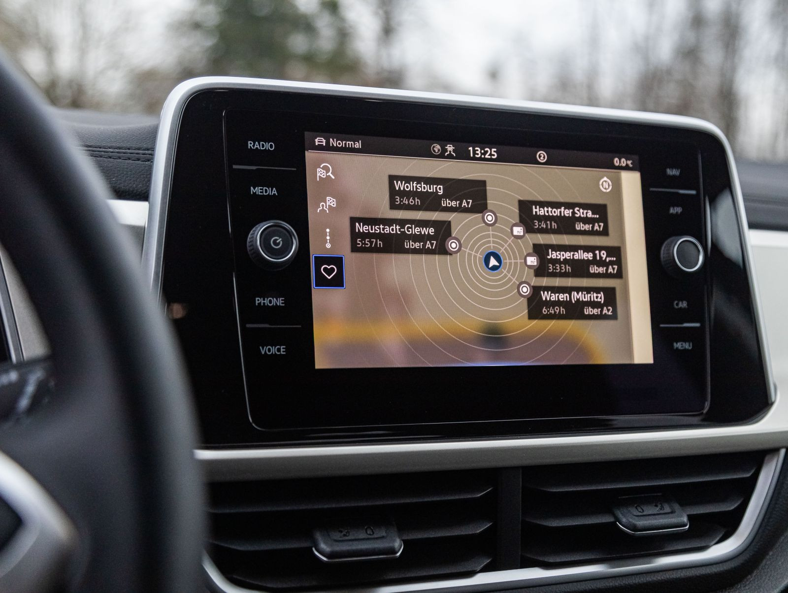 Volkswagen T-Roc 1.5 TSI "MOVE" DSG Navi LED Digital Cockpit EPH DAB
