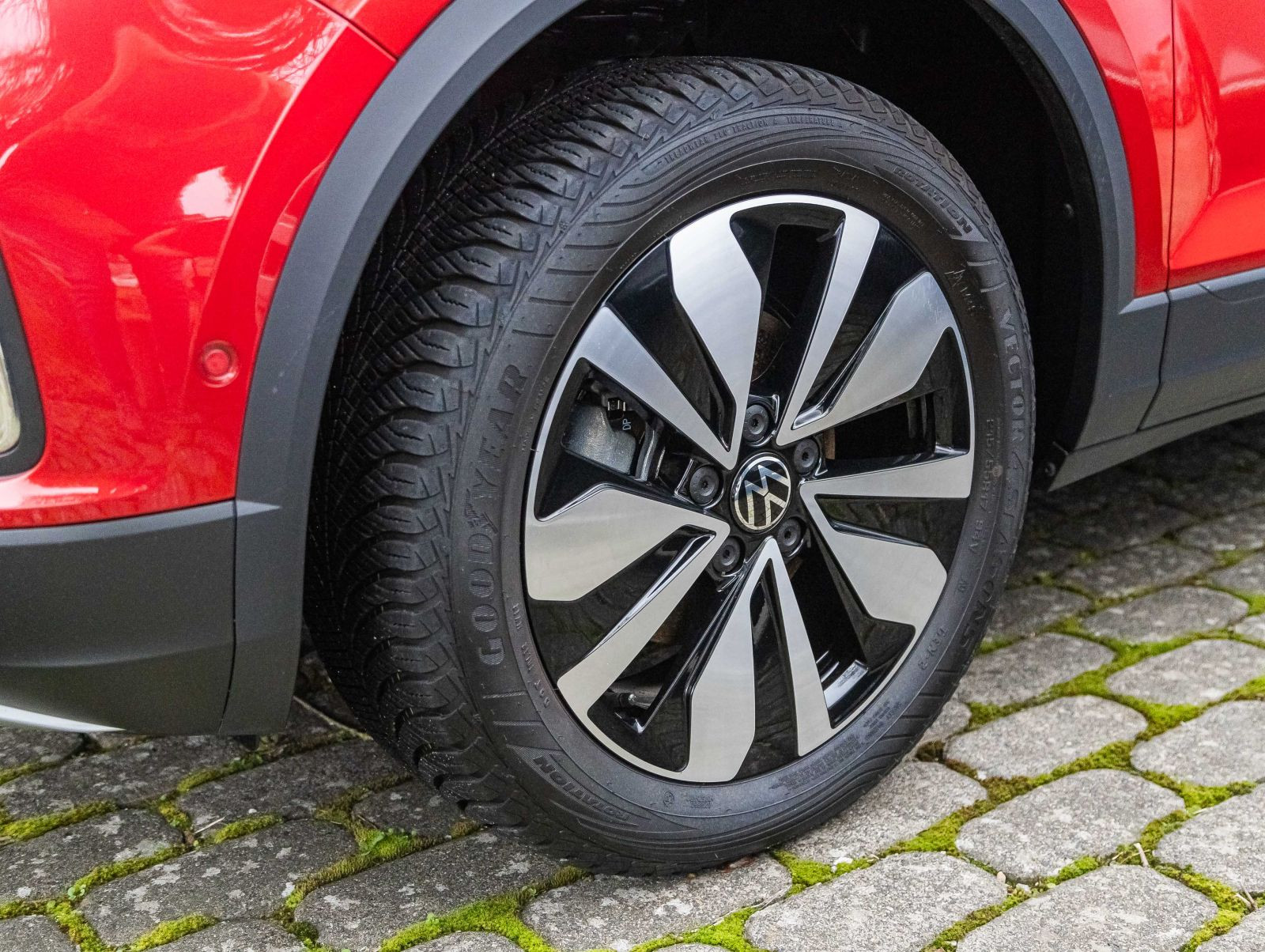 Volkswagen T-Roc 1.5 TSI "MOVE" DSG Navi LED Digital Cockpit EPH DAB