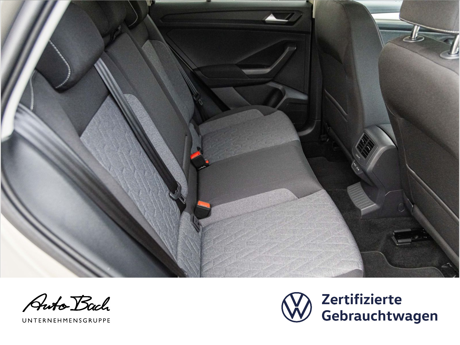 Volkswagen T-Roc 1.5 TSI "MOVE" DSG Navi LED Digital Cockpit EPH DAB