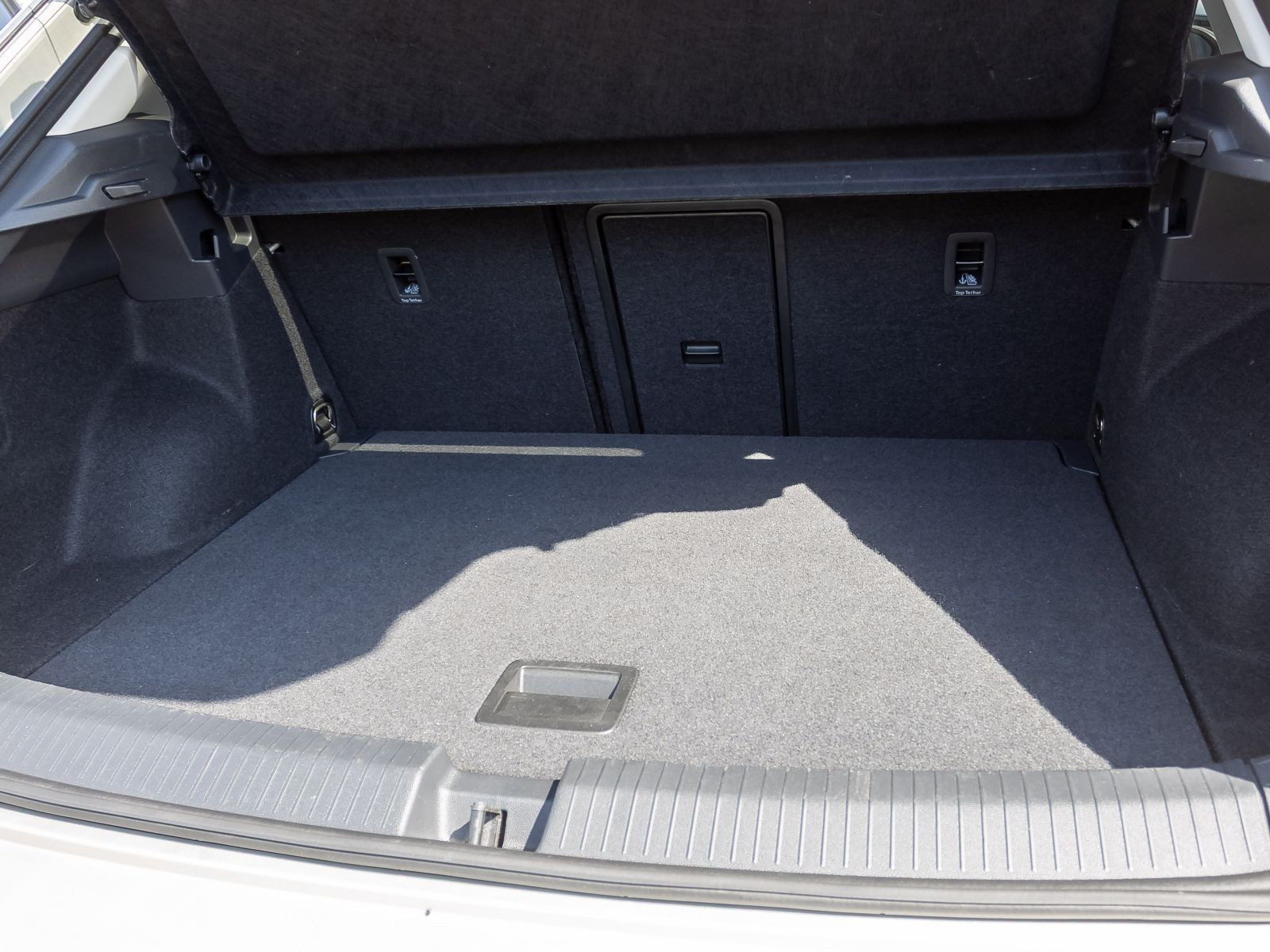 Volkswagen T-Roc 1.5 TSI "MOVE" DSG Navi LED Digital Cockpit EPH DAB