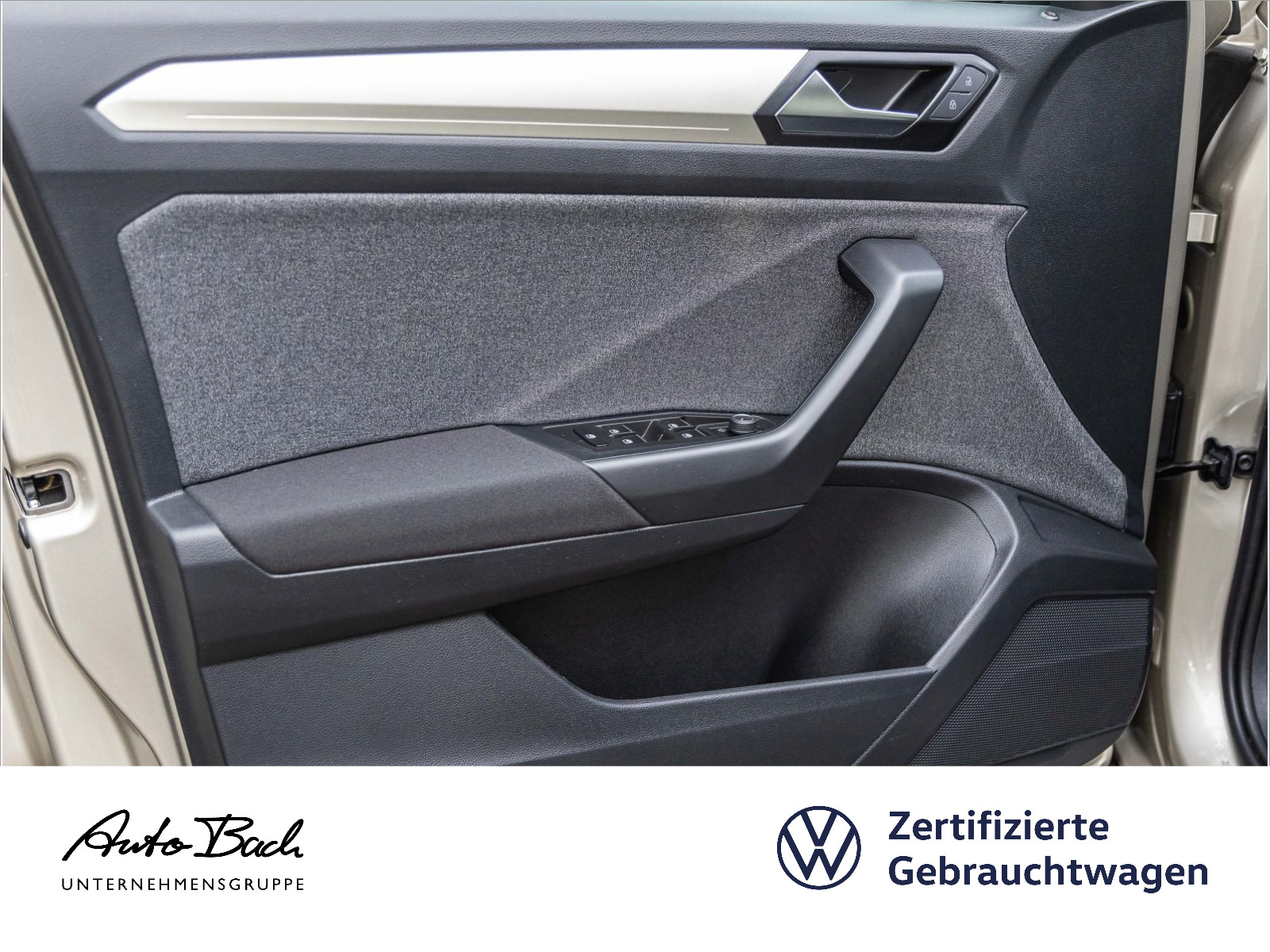 Volkswagen T-Roc 1.5 TSI "MOVE" DSG Navi LED Digital Cockpit EPH DAB