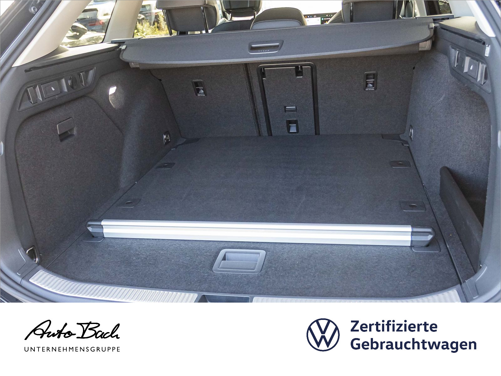 Volkswagen Passat Variant 2.0 TDI "Business" DSG Navi LED Digital Cockpit HuD DCC ACC