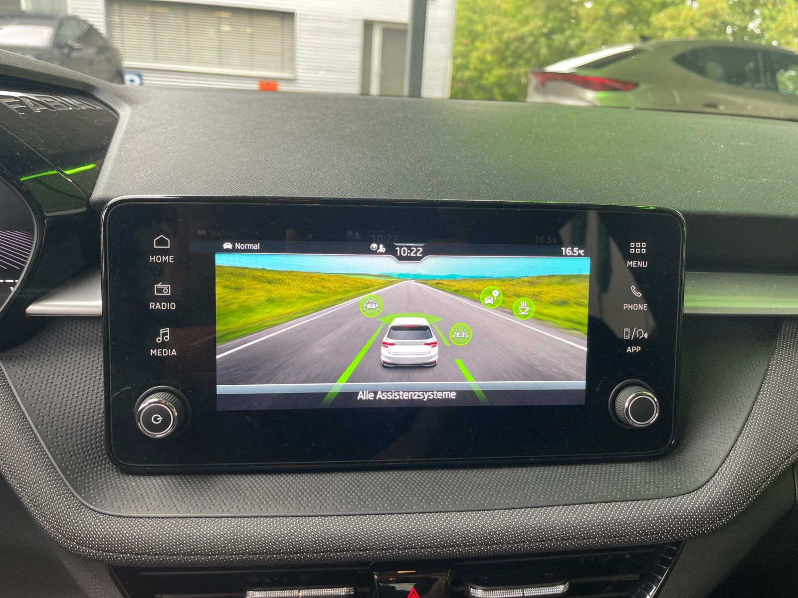 Skoda Fabia 1.0 TSI Tour LED CarPlay GRA RFK DAB