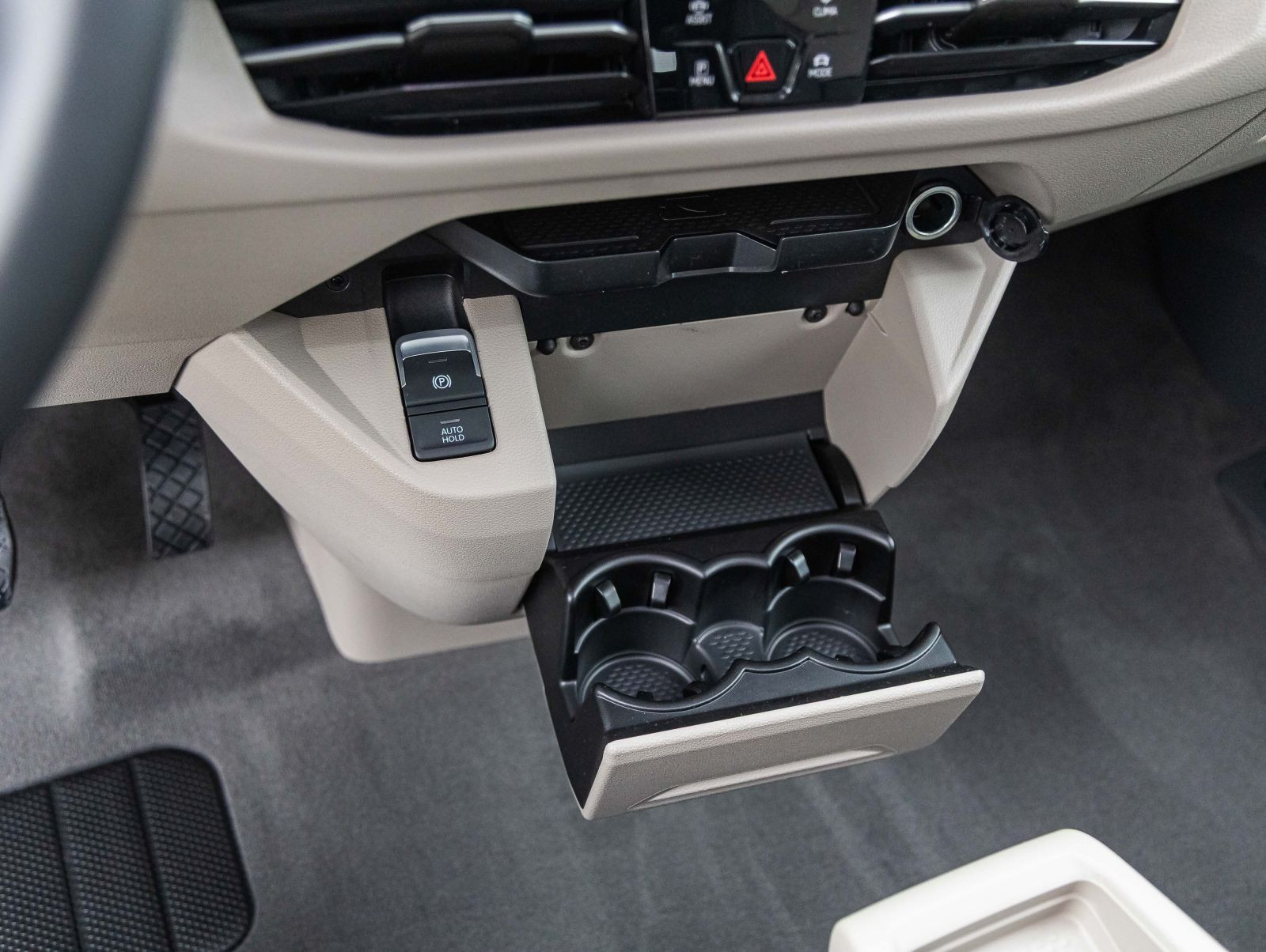 Volkswagen T7 Multivan Life "Edition" 2,0l TDI lang | Easy Open