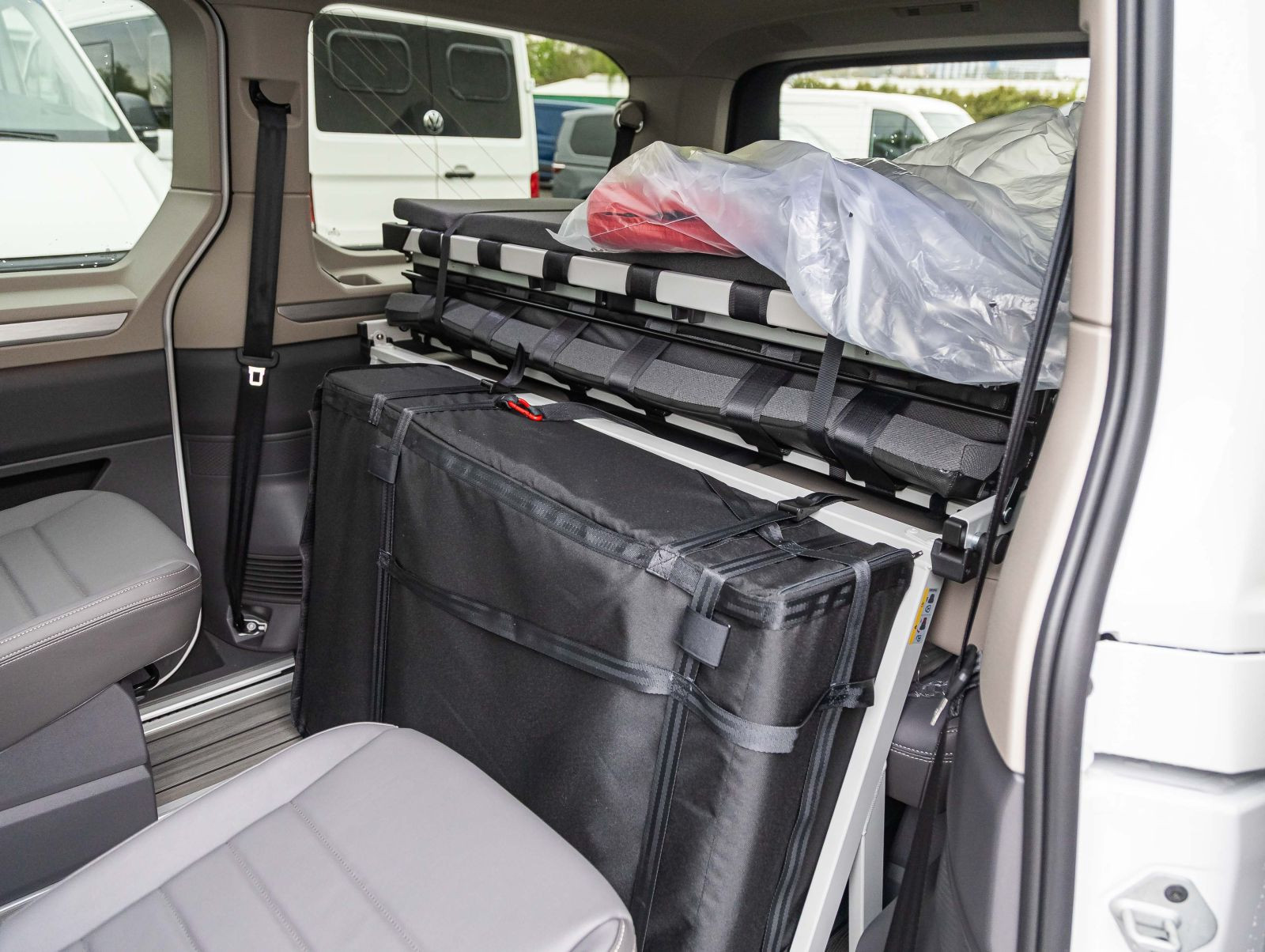 Volkswagen T7 Multivan Life "Edition" 2,0l TDI lang | Easy Open