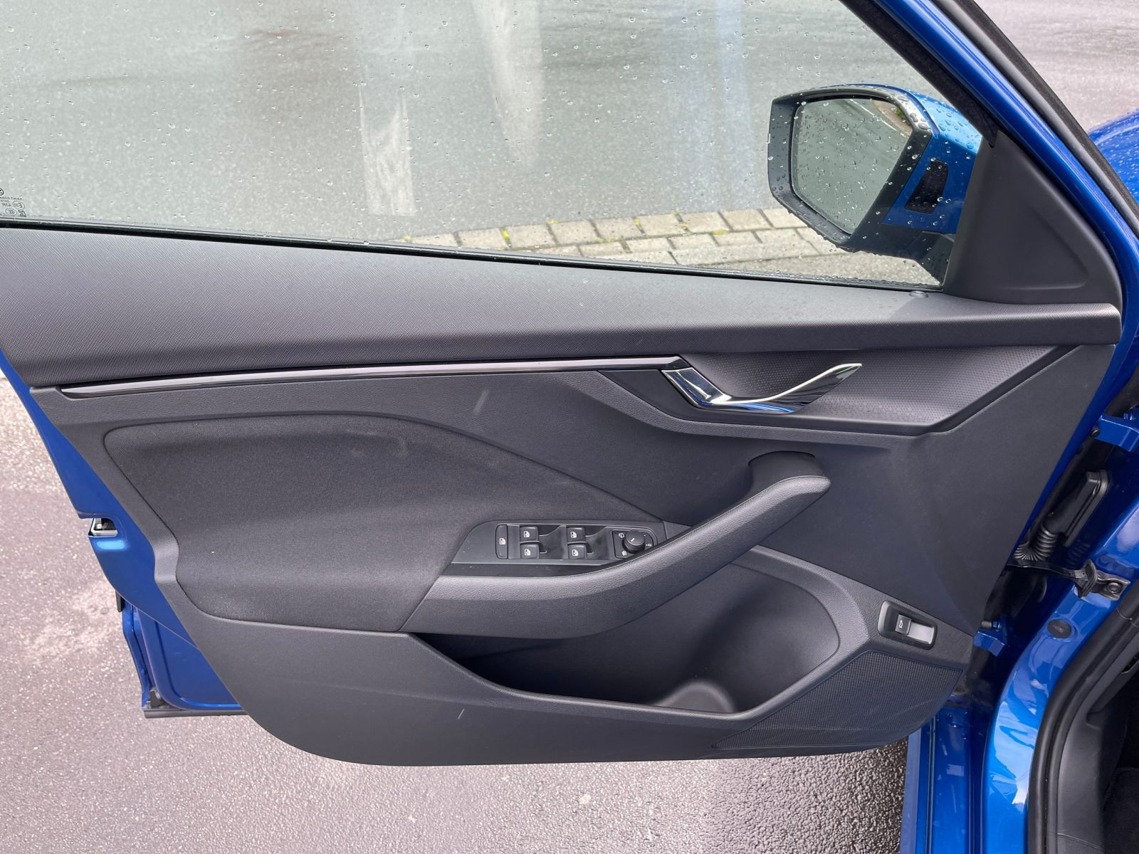 Skoda Kamiq 1.5 TSI Tour DSG Navi LED ACC EPH DAB