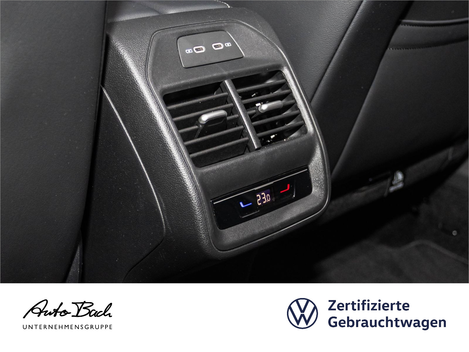 Volkswagen Passat Variant 2.0 TDI DSG R-Line, 4MOTION, Matrix-LED, Navi, DCC, Area View