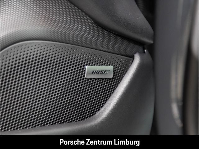 Porsche Taycan 4 Cross Turismo LED-Matrix Panoramadach