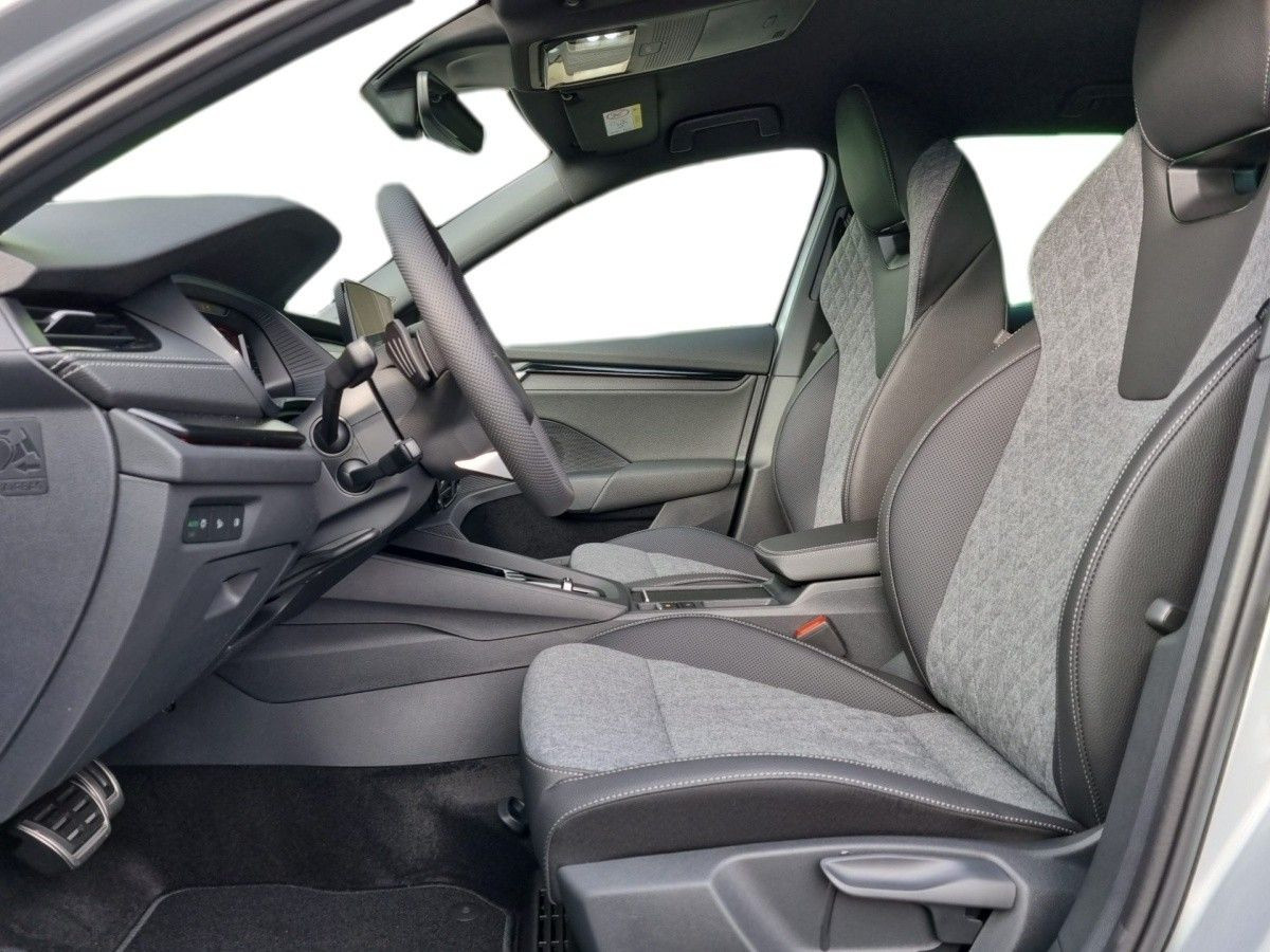 Skoda Octavia Combi 1.5 TSI Sportline DSG Navi LED HuD