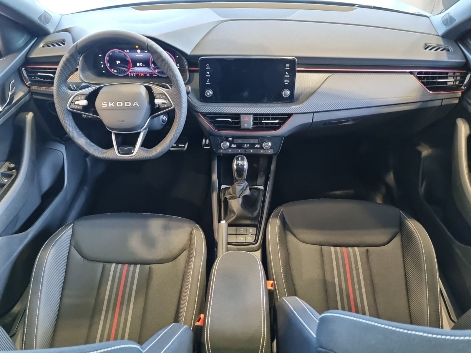 Skoda Scala 1.0TSI Monte Carlo DSG LED Panorama ACC