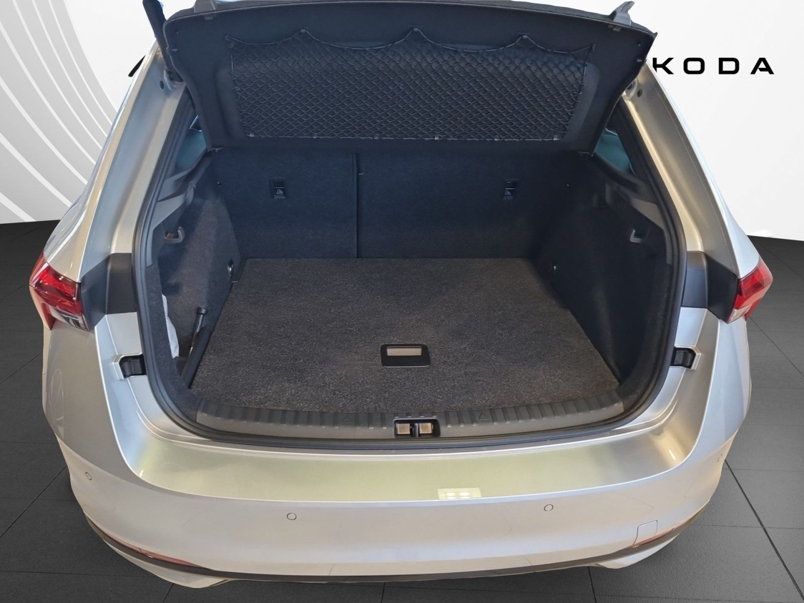 Skoda Scala 1.0TSI Monte Carlo DSG LED Panorama ACC