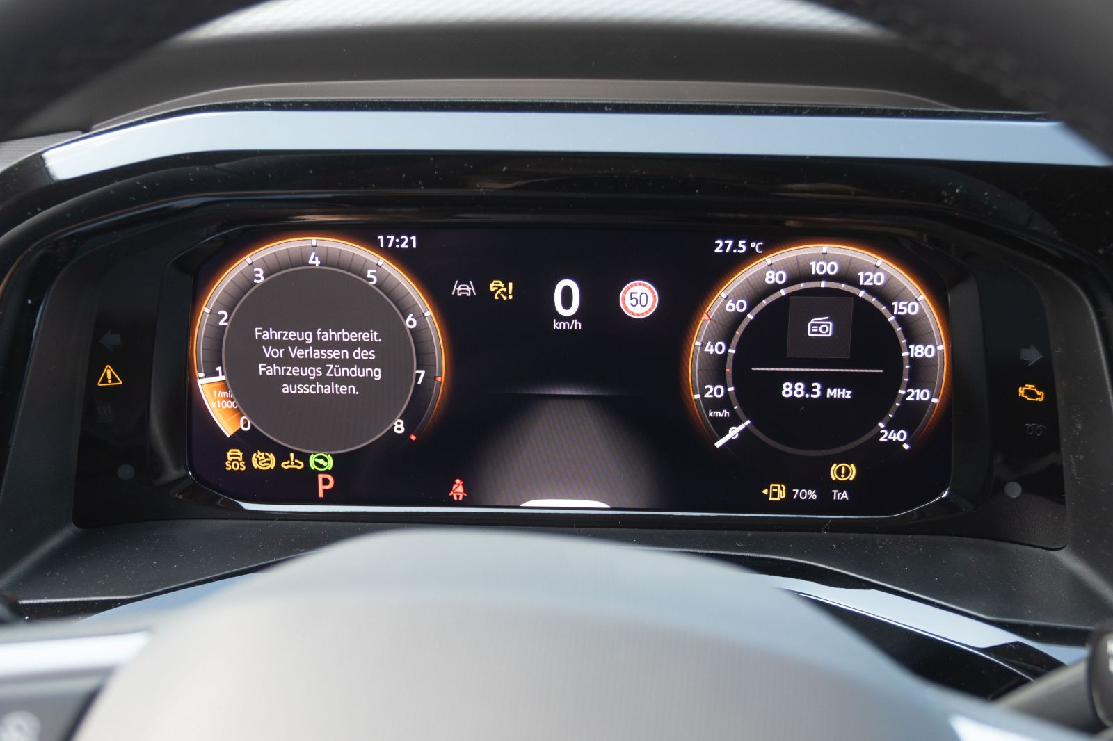 Volkswagen T7 Multivan "GOAL" 2,0 l TSI lang | IQ-Light | Navi Pro