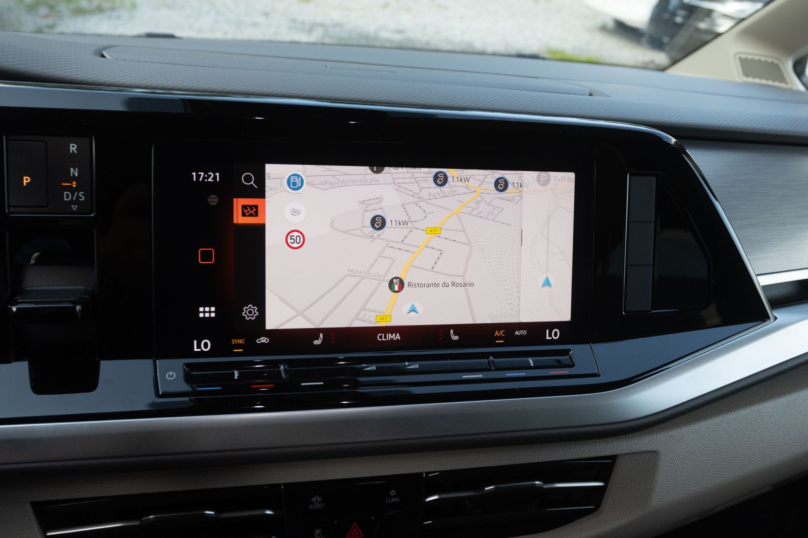 Volkswagen T7 Multivan "GOAL" 2,0 l TSI lang | IQ-Light | Navi Pro