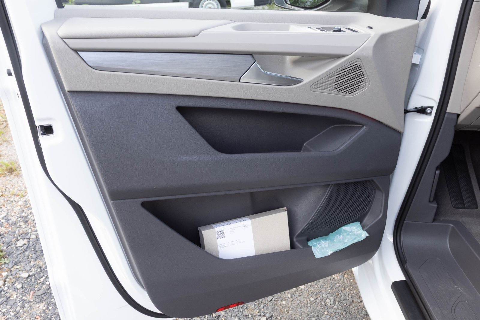 Volkswagen T7 Multivan "GOAL" 2,0 l TSI lang | IQ-Light | Navi Pro