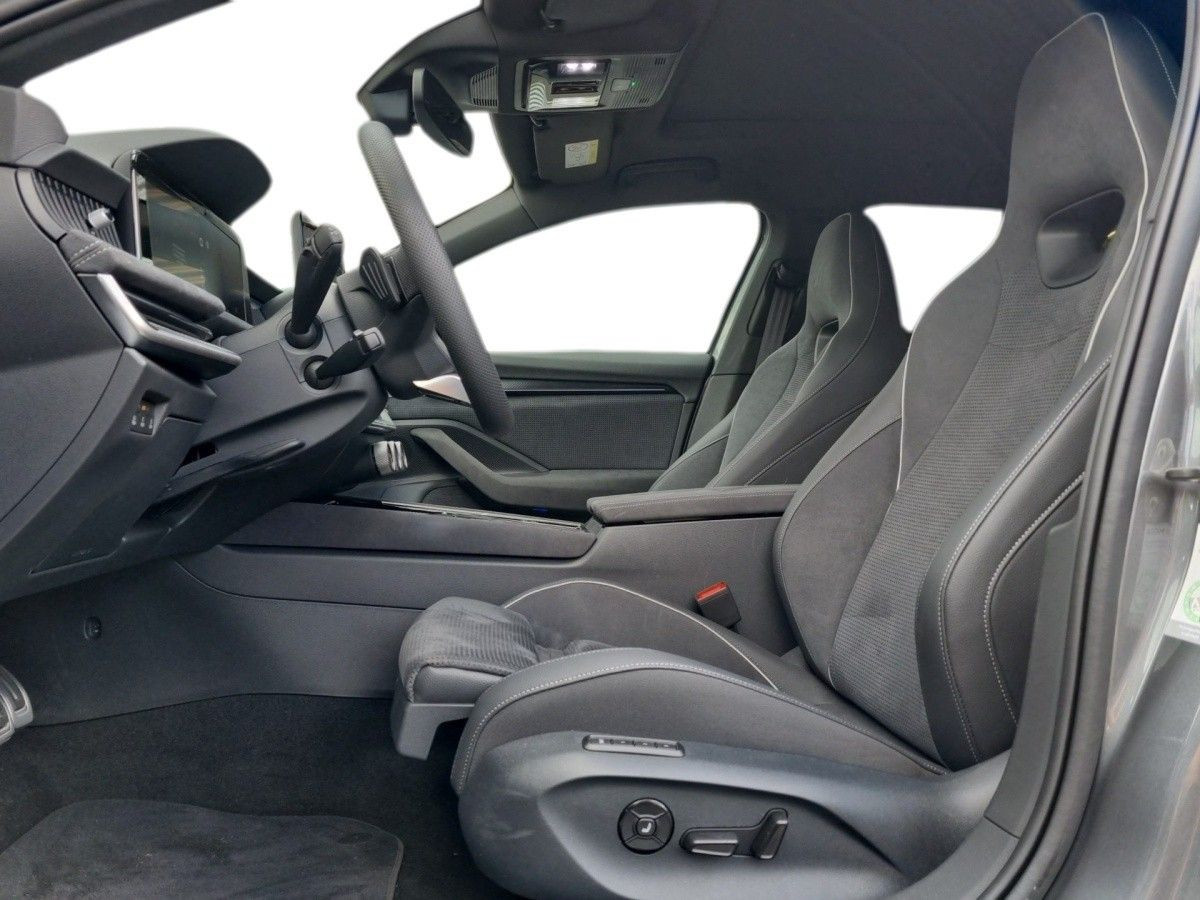 Skoda Superb Combi 2.0TSI Sportline DSG 4x4 Standhzg