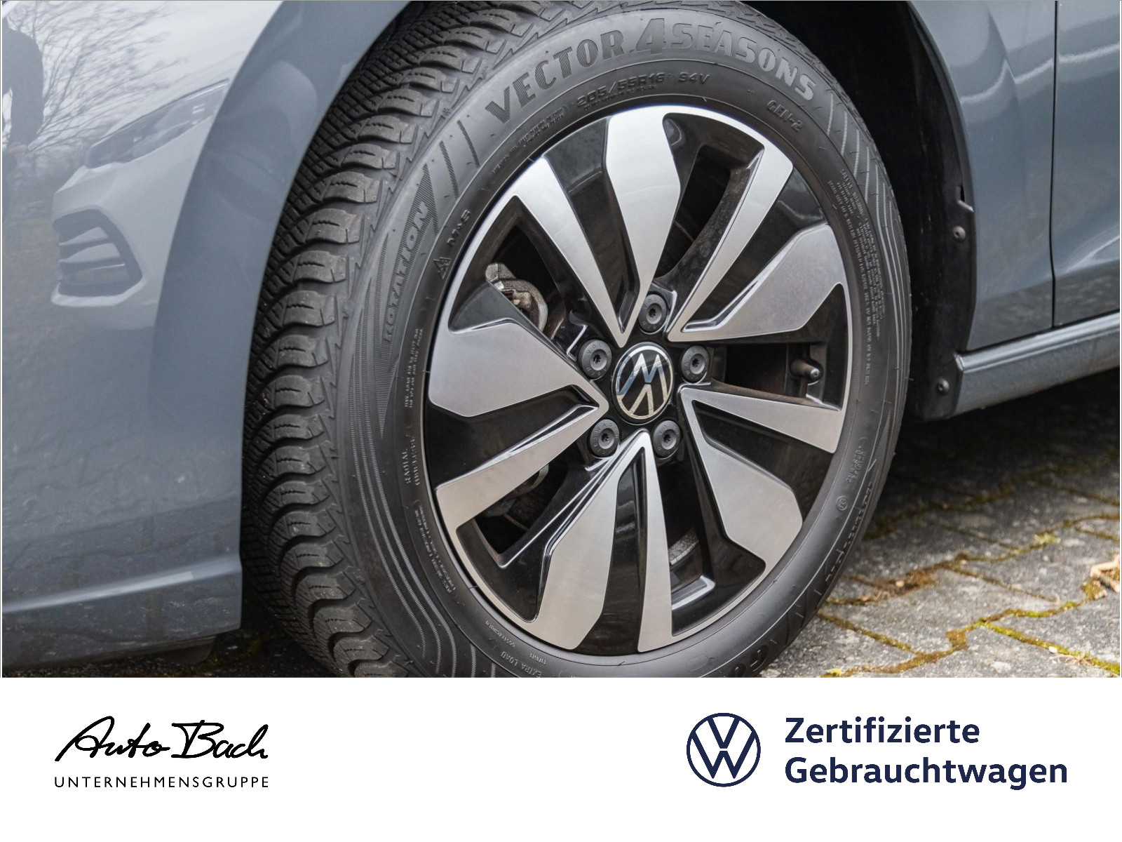 Volkswagen Golf VIII 1.5 eTSI "MOVE" DSG Navi LED Standhzg Digital Cockpit ACC EPH