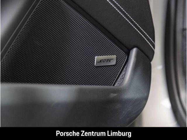 Porsche 992 911 GT3 Touring LED-Matrix BOSE Carbon-Dach