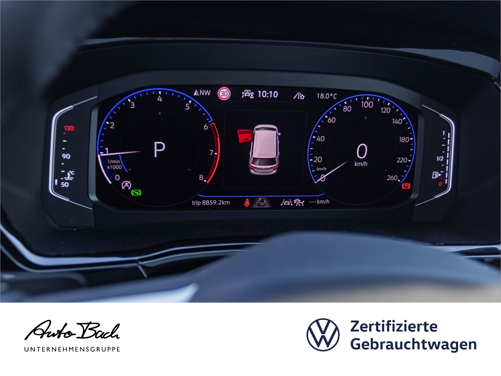 Volkswagen Touran 1.5 TSI "Highline" DSG Navi LED Standhzg Panorama Digital Cockpit ACC AHK