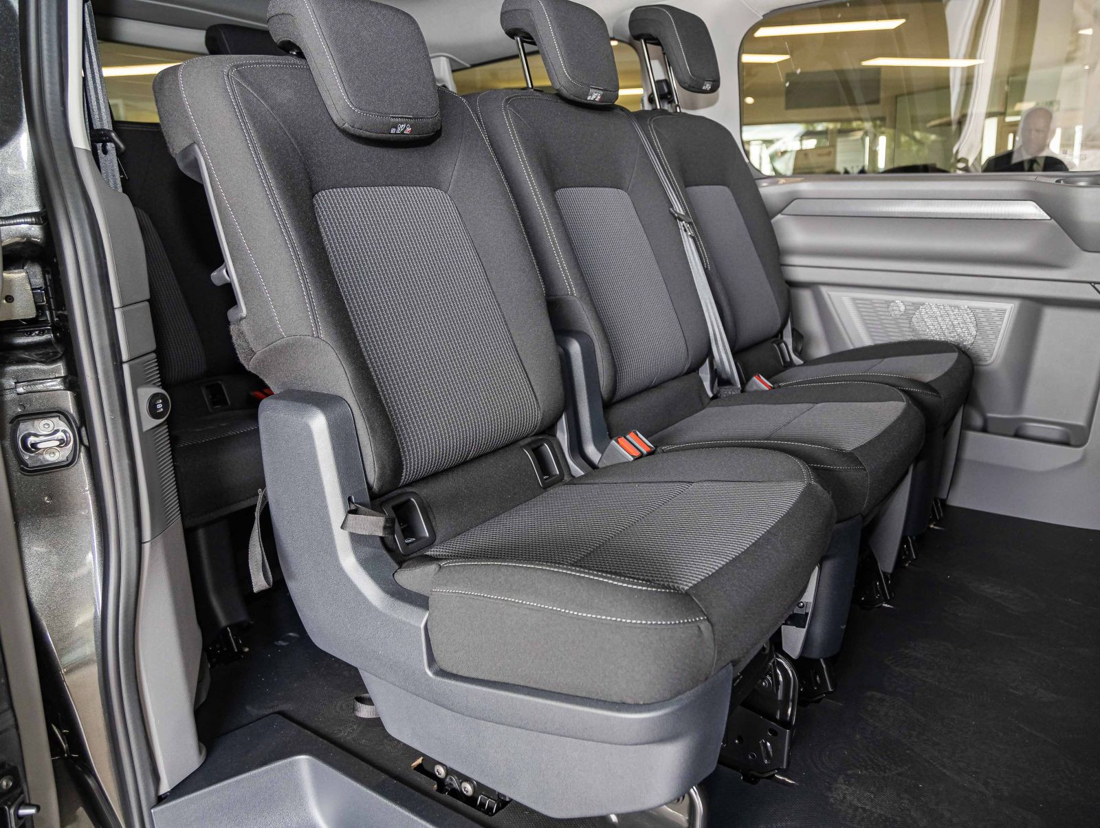 Volkswagen Caravelle 2,0 l TDI 110 kW | Klima | 9 Sitzer