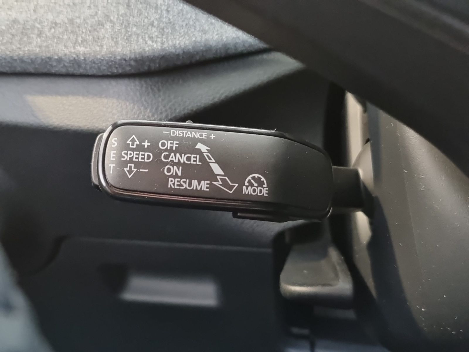 Skoda Scala 1.0 TSI Tour DSG LED virtual ACC EPH DAB