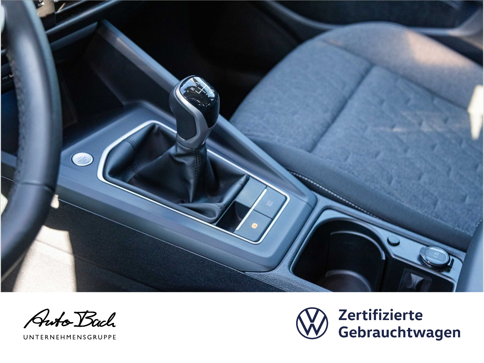 Volkswagen Golf VIII 1.0 TSI "MOVE" LED Digital Cockpit ACC EPH DAB AHK