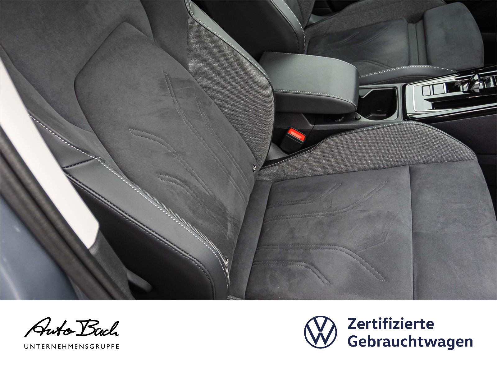 Volkswagen Golf VIII Variant 2.0 TDI "Style" DSG Navi LED Digital Cockpit HuD ACC EPH AHK