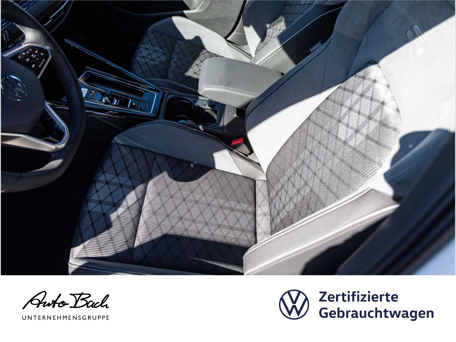 Volkswagen Golf VIII Variant 1.5 eTSI DSG Navi AHK ACC EPH Standhzg