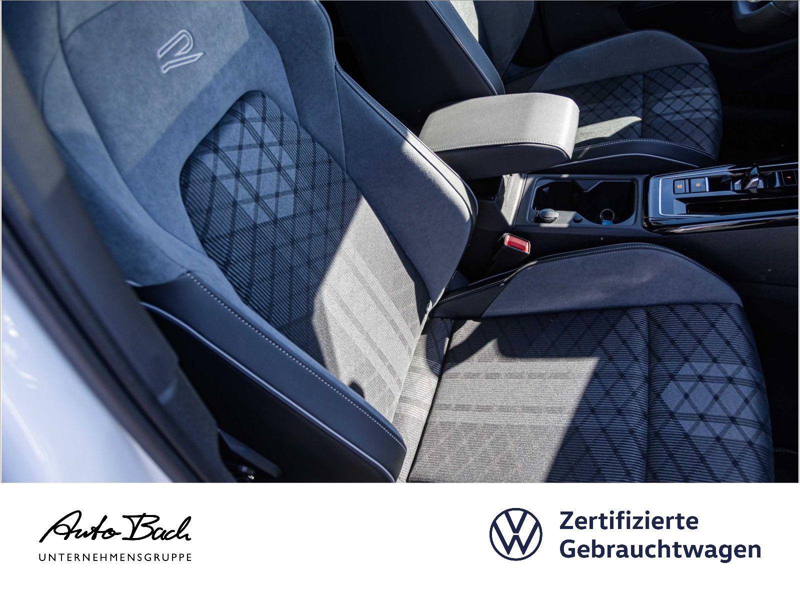 Volkswagen Golf VIII Variant 1.5 eTSI DSG Navi AHK ACC EPH Standhzg