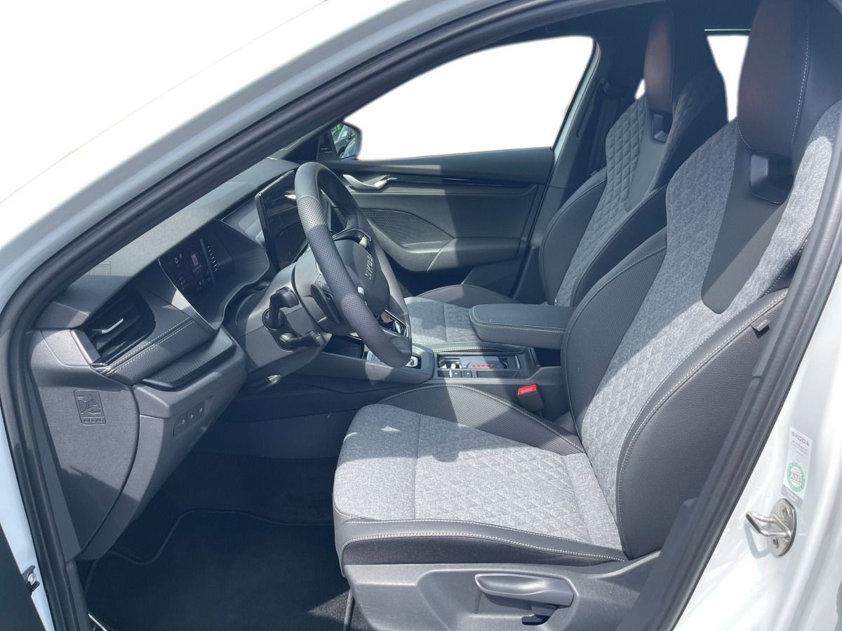 Skoda Octavia Combi 2.0 TDI Sportline DSG Navi LED HuD