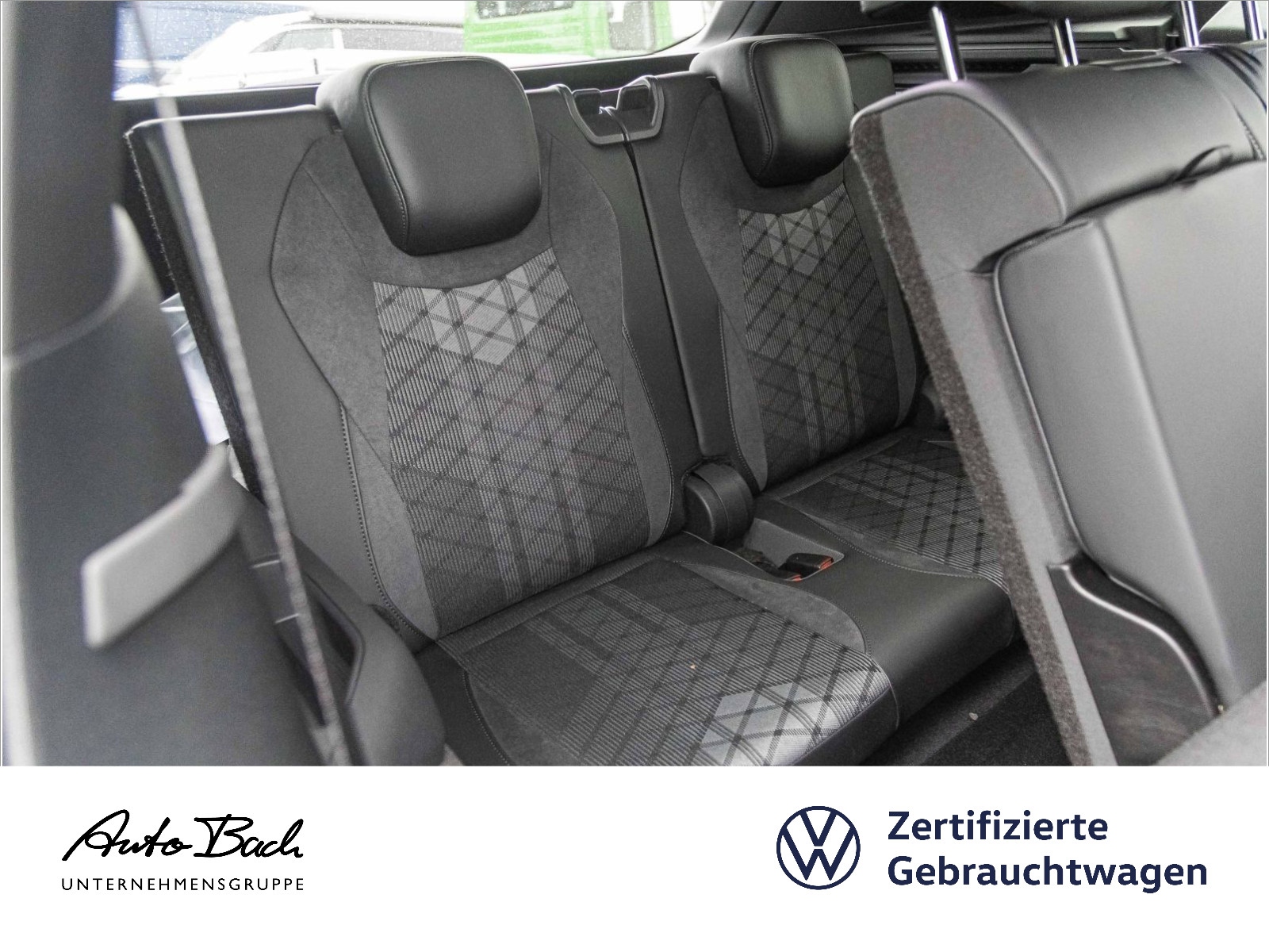 Volkswagen Tayron R-Line 2.0 TDI 4M DSG Navi LED Standhzg HuD AHK