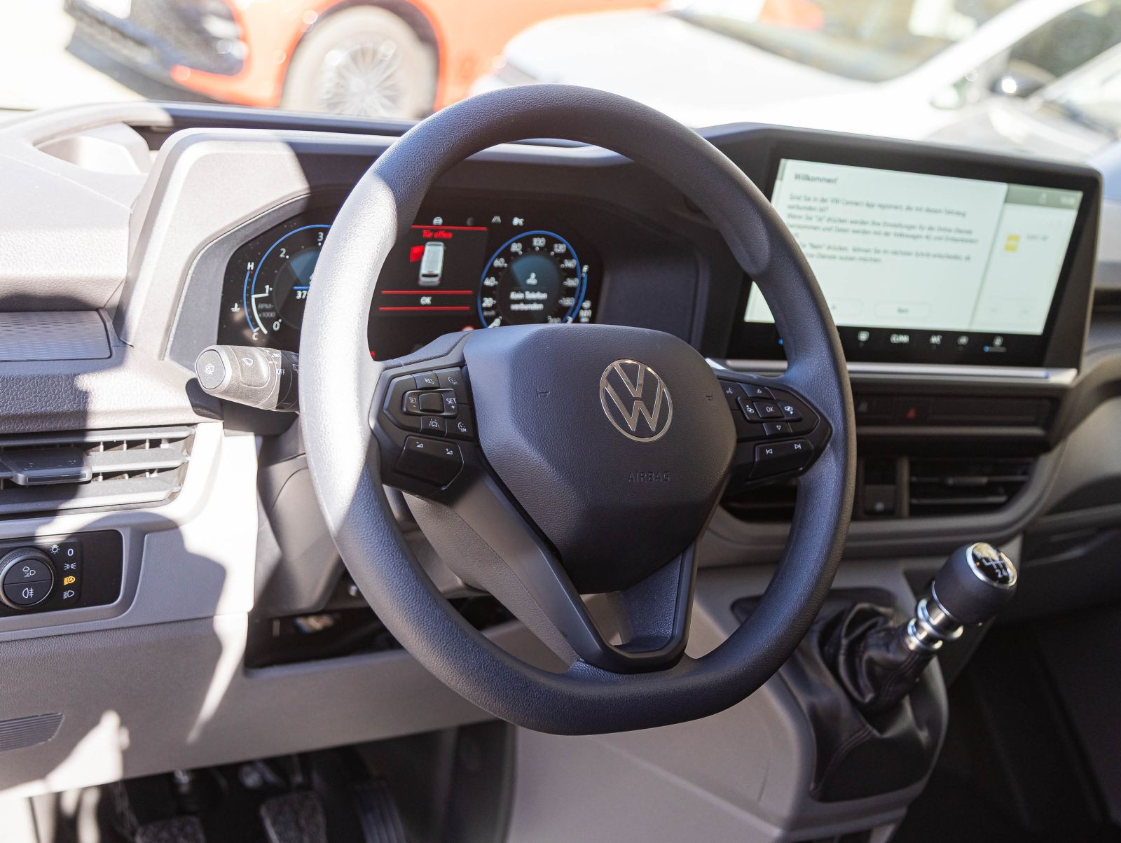 Volkswagen T7 Transporter Kastenwagen 2.0 TDI LR, AHK, LED, Rückfahrkamera, Parkpilot, Klima