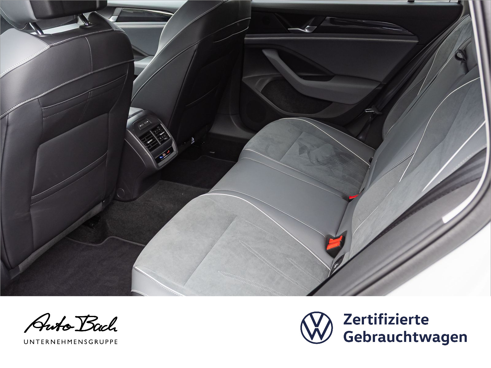 Volkswagen Passat Variant 1.5 eTSI "Business" DSG Navi LED Digital Cockpit ACC EPH DAB AHK