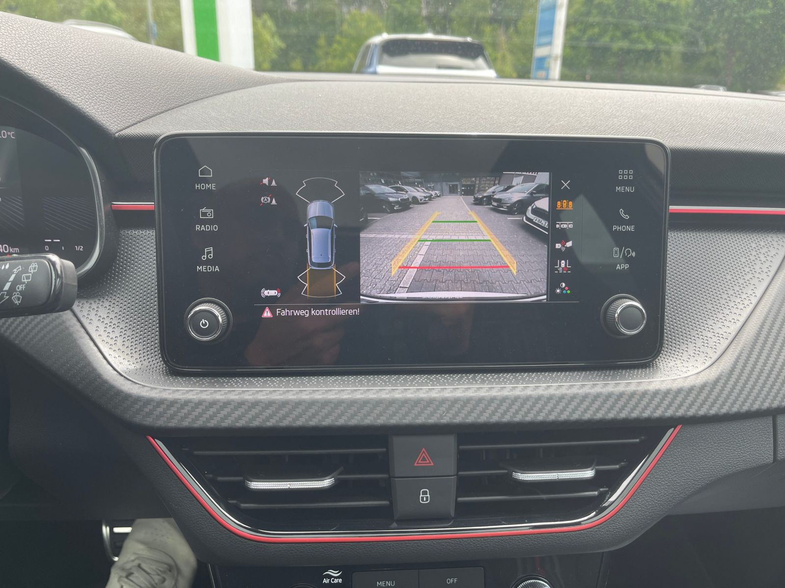 Skoda Kamiq 1.0TSI MonteCarlo DSG LED Panorama ACC AHK